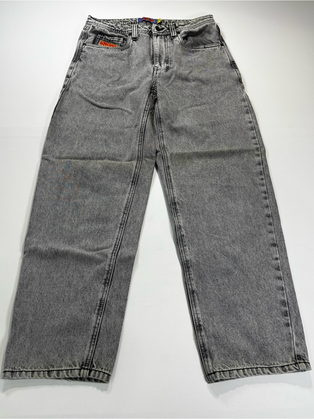 Empyre Men's Relaxed Straight Jeans in Grey Wash